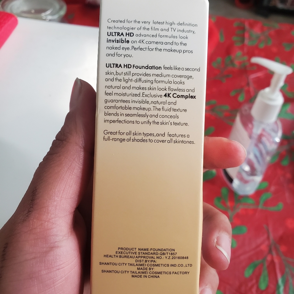 Color Changing Foundation - Picture 2 of 4